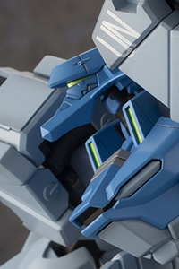 KOTOBUKIYA Muv-Luv Alternative Fubuki Plastic Kit