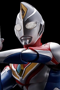 BANDAI SPIRITS S.H.Figuarts (Shinkocchou Seihou) Ultraman Dyna Flash Type