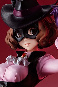 MegaHouse Lucrea Persona 5 The Royal Noir (Okumura Haru) & Morgana Car PVC Figure