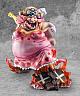 MegaHouse Portrait.Of.Pirates ONE PIECE SA-MAXIMUM Dai Kaizoku Big Mom Charlotte Linlin PVC Figure gallery thumbnail