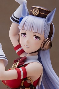 FuRyu Umamusume Pretty Derby Gold Ship -Ichi-chaku no Pose!- 1/7 PVC Figure