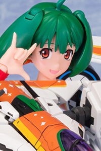 Aoshima ACKS MC-10 V.F.G. Macross F VF-25F Messiah Ranka Lee Macross 40th Anniversary Plastic Kit