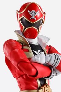 BANDAI SPIRITS S.H.Figuarts (Shinkocchou Seihou) Gokai Red