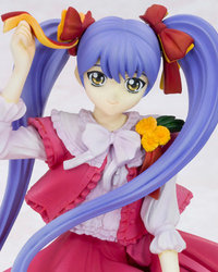 KOTOBUKIYA 4-Leaves Martian Successor Nadesico -The prince of darkness- Hoshino Ruri -Frilled Style- 1/8 PVC Figure