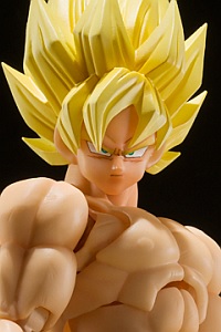 BANDAI SPIRITS S.H.Figuarts Super Saiyan Son Goku -Densetsu no Super Saiyan-