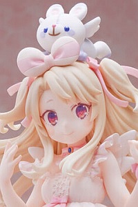 Claynel Fate/kaleid liner Prisma Illya Prisma Phantasm Illyasviel von Einzbern Room Wear Ver. 1/7 Plastic Figure