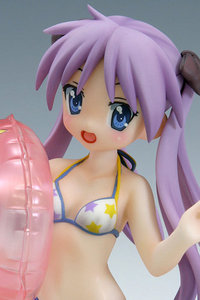 WAVE BEACH QUEENS Lucky Star Hiiragi Kagami 1/10 PVC Figure