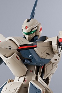 BANDAI SPIRITS DX Chogokin YF-19 Excalibur (Isamu Dyson Unit)