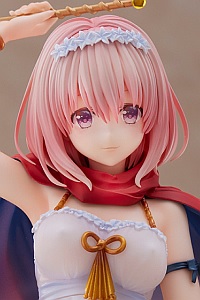 BROCCOLI To LOVE-ru Darkness Momo Velia Deviluke The Magician Ver. 1/7 Plastic Figure