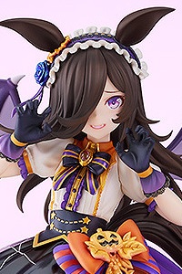 GOOD SMILE COMPANY (GSC) Umamusume Pretty Derby Rice Shower -Make up Vampire!- 1/7 Plastic Figure