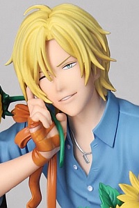 arma bianca BANANA FISH Egaki Oroshi Illustration Ash Lynx Birthday ver. 1/8 Plastic Figure