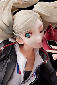 AMAKUNI Persona 5 The Royal Takamaki Ann Seifuku Ver. 1/7 Plastic Figure