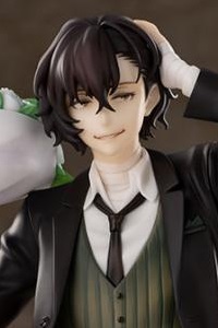 HOBBYMAX Bungo Stray Dogs Mayoi Inu Kaikitan Dazai Osamu Seisou Ver. Standard Edition 1/8 Plastic Figure