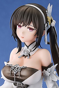 GOOD SMILE ARTS Shanghai Azur Lane Chen Hai 1/7 Plastic Figure