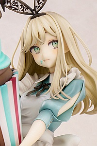 Union Creative Akakura Illustration Fushigi no Kuni no Alice Plastic Figure