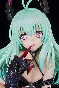 Union Creative To LOVE-ru Darkness Run Elsie Jewelria Darkness Ver. 1/6 Plastic Figure