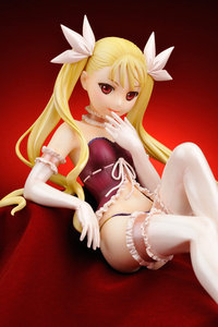 KOTOBUKIYA Dance In The Vampire Bund Mina Tepes 1/6 PVC Figure