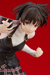 AMAKUNI Persona 5 The Royal Niijima Makoto Seifuku Ver. 1/7 Plastic Figure
