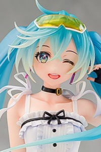 Wonderful Works Hatsune Miku GT Project Racing Miku 2021 Vacation Style Ver. 1/7 Plastic Figure