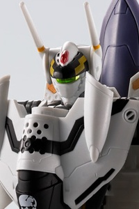 BANDAI SPIRITS HI-METAL R VF-0S Phoenix (Roy Focker Unit) + QF-2200D-B Ghost