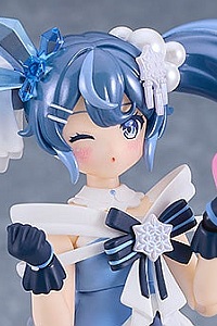 GOOD SMILE COMPANY (GSC) Character Vocal Series 01 Hatsune Miku figma Snow Miku Crystal Snow Ver.