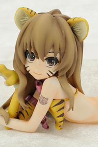 ques Q Toradora! Aisaka Taiga Tiger Costume Ver. 1/8 PVC Figure