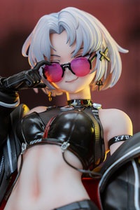 KAWA DESIGN Shouri no Megami: NIKKE Drake: Villain Racer 1/6 Plastic Figure KAWA DESIGN Shouri no Megami: NIKKE Drake: Villain Racer 1/6 Plastic Figure