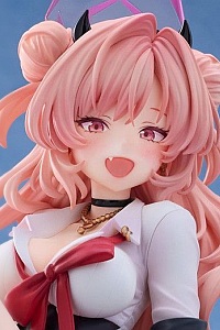 NEONMAX Blue Archive Kirara Memorial Lobby Ver. 1/7 Plastic Figure NEONMAX Blue Archive Kirara Memorial Lobby Ver. 1/7 Plastic Figure