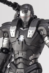 KAIYODO Sci-fi Revoltech No.031 Iron Man War Machine
