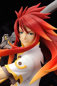 ALTER Tales of the Abyss Luke Fone Fabre 1/8 PVC Figure (2nd Production Run)