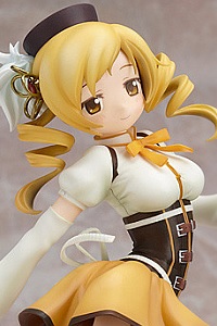 GOOD SMILE COMPANY (GSC) Puella Magi Madoka Magica Tomoe Mami 1/8 PVC Figure (2nd Production Run)