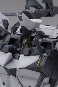 KOTOBUKIYA Armored Core BFF 063AN Ambient 1/72 Plastic Kit (Re-release)