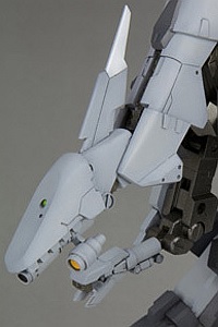 KOTOBUKIYA Frame Arms NSG-25γ Strauss 1/100 Plastic Kit (3rd Production Run)