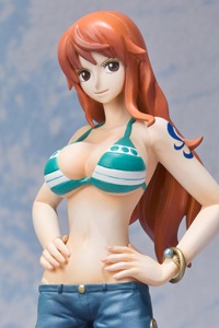 BANDAI SPIRITS Figuarts ZERO Nami New World Ver.