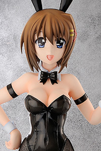 FREEing Magical Girl Lyrical Nanoha StrikerS Yagami Hayate Bunny Ver. 1/4 PVC Figure