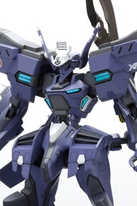 KOTOBUKIYA Muv-Luv Alternative Total Eclipse Shiranui Type-2 Tarisa Manandal Unit 1/144 Plastic Kit