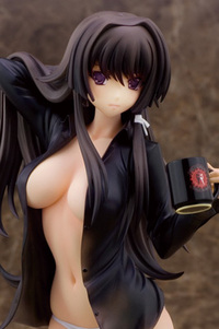 Alphamax Muv-Luv Alternative Total Eclipse Takamura Yui Off Style Ver. 1/6 PVC Figure