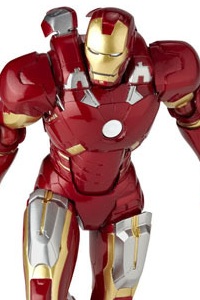 KAIYODO Sci-fi Revoltech No.042 Iron Man Mark 7 (2nd Production Run)