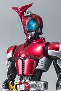 BANDAI SPIRITS S.H.Figuarts Kamen Rider Kabuto