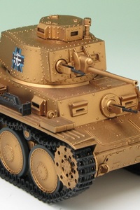 PLATZ Girls und Panzer 38t Tank Kame-san Team ver. 1/35 Plastic Kit