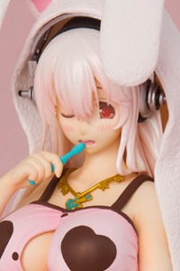 BROCCOLI Super Sonico Teeth Brushing Ver. 1/8 PVC Figure