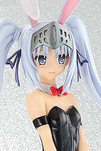 FREEing Kore wa Zombie desu ka? Of The Dead Eucliwood Hellscythe Bunny Ver. 1/4 PVC Figure