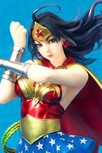 KOTOBUKIYA DC COMICS BISHOUJO Armored Wonder Woman 1/7 PVC Figure