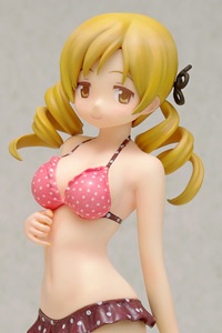 WAVE BEACH QUEENS Puella Magi Madoka Magica The Movie Tomoe Mami Ver. 2 1/10 PVC Figure