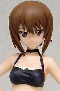 WAVE BEACH QUEENS Girls und Panzer Nishizumi Maho 1/10 PVC Figure