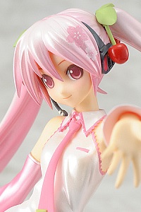 HOBBY JAPAN FIGURE JAPAN VOCALOID 01 Hatsune Miku Edition Sakura Miku feat KEI 1/10 PVC Figure