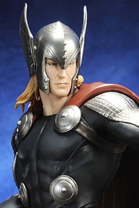 KOTOBUKIYA ARTFX+ AVENGERS MARVEL NOW THOR MARVEL NOW! 1/10 PVC Figure 