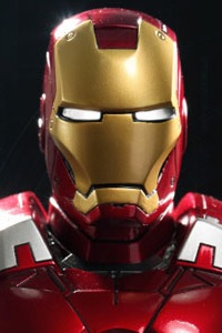 Hot Toys Iron Man 3 Iron Man Mark 7 1/6 Bust