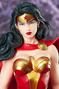 KOTOBUKIYA ARTFX Wonder Woman 1/6 PVC Figure