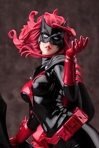 KOTOBUKIYA DC COMICS BISHOUJO Batwoman 1/7 PVC Figure (2nd Production Run)